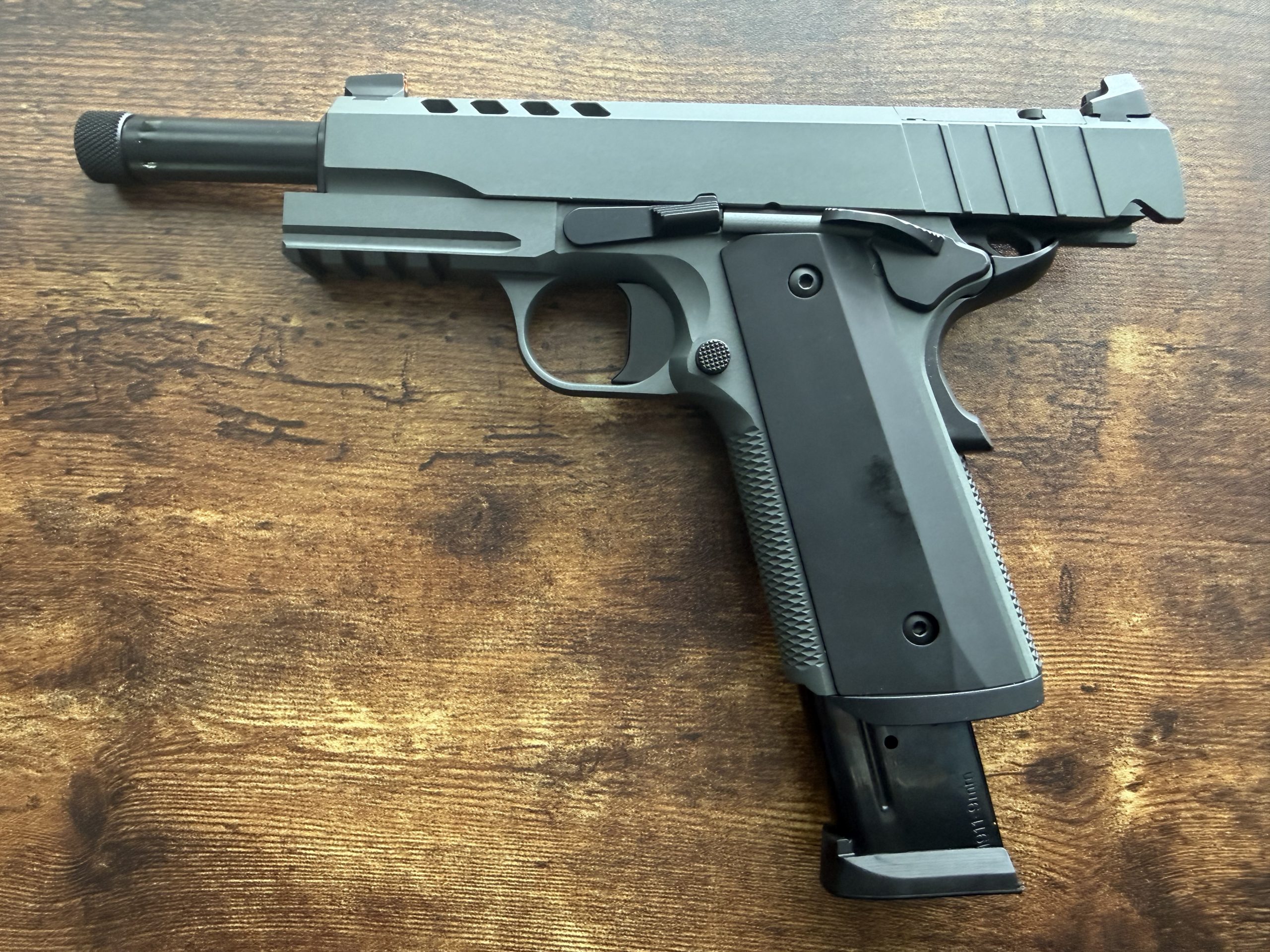 Tisas 1911 Night Stalker 9MM - Image 4